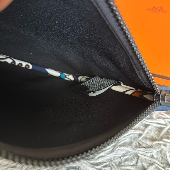 Hermes - Picture 9 of 17